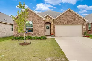 1442 Mesquite Ln, Princeton, TX 75407 - Photo 1
