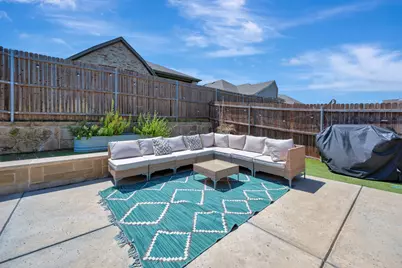 6149 Cobbetts Pond Lane, Fort Worth, TX 76179 - Photo 3
