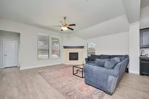 6149 Cobbetts Pond Ln, Fort Worth, TX 76179 - Photo 21