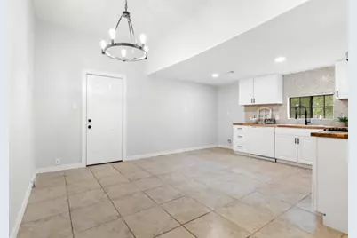 327 E Hull Street, Denison, TX 75021 - Photo 7