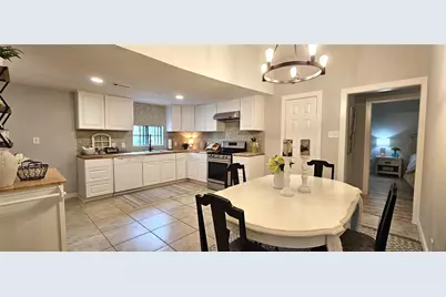 327 E Hull Street, Denison, TX 75021 - Photo 11
