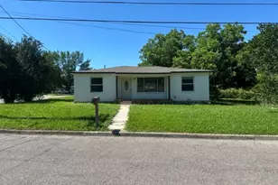 600 Abney St, Whitesboro, TX 76273 - Photo 1