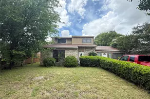 3029 Lisetta St, Grand Prairie, TX 75052 - Photo 1