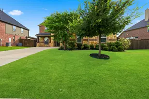3301 Stone Canyon Dr, Mansfield, TX 76063 - Photo 3