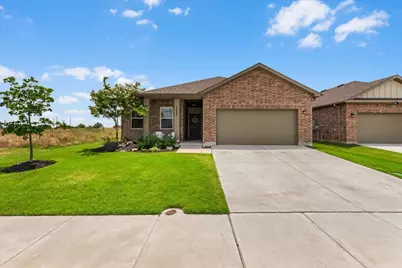 1537 Shadow Hawk Drive, Fort Worth, TX 76052 - Photo 1