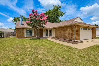 3206 Wintersmith Drive, Arlington, TX 76014 - Photo 1