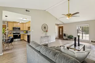3206 Wintersmith Dr, Arlington, TX 76014 - Photo 5