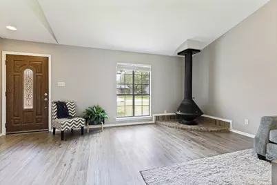 3206 Wintersmith Drive, Arlington, TX 76014 - Photo 7
