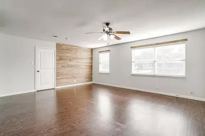213 Jayellen Avenue, Burleson, TX 76028 - Photo 3