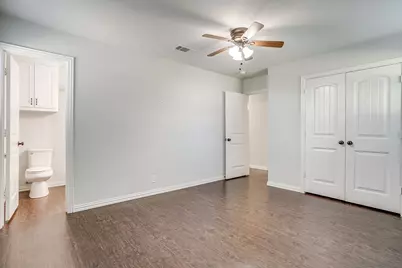 213 Jayellen Avenue, Burleson, TX 76028 - Photo 9