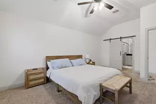 924 Rodgers Ave, Godley, TX 76044 - Photo 11