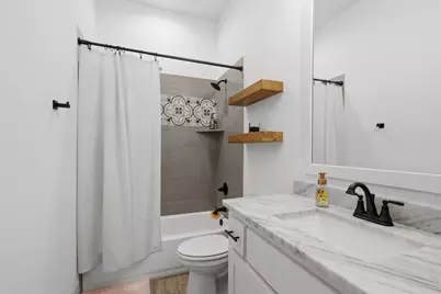 924 Rodgers Avenue, Godley, TX 76044 - Photo 17