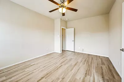 6916 Cloudcroft Lane, Fort Worth, TX 76131 - Photo 13