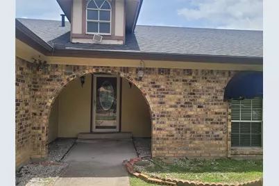 4100 Longleaf Lane, Fort Worth, TX 76137 - Photo 5
