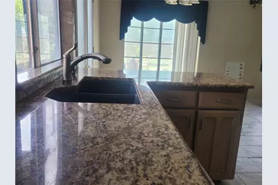 4100 Longleaf Lane, Fort Worth, TX 76137 - Photo 13