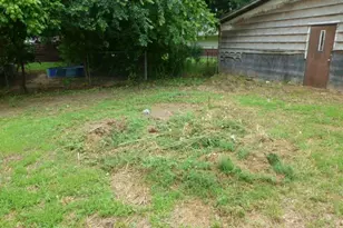 619 N Ave A, Springtown, TX 76082 - Photo 3