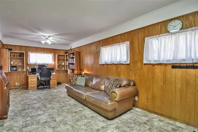 1147 W Frey Street, Stephenville, TX 76401 - Photo 7