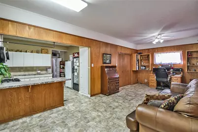 1147 W Frey Street, Stephenville, TX 76401 - Photo 5