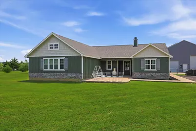 110 Highview Road, Ennis, TX 75119 - Photo 9
