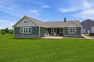 110 Highview Rd, Ennis, TX 75119 - Photo 9