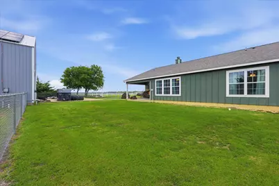 110 Highview Road, Ennis, TX 75119 - Photo 33
