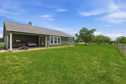 110 Highview Road, Ennis, TX 75119 - Photo 33