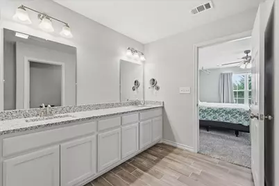 110 Highview Road, Ennis, TX 75119 - Photo 15