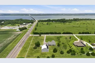 110 Highview Road, Ennis, TX 75119 - Photo 35
