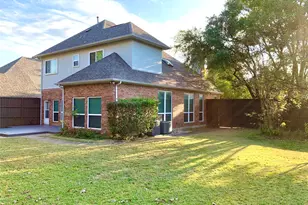 1410 Indian Lake Trail, Carrollton, TX 75007 - Photo 19