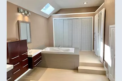 1410 Indian Lake Trail, Carrollton, TX 75007 - Photo 9