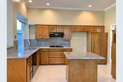 1410 Indian Lake Trail, Carrollton, TX 75007 - Photo 5