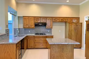 1410 Indian Lake Trail, Carrollton, TX 75007 - Photo 5