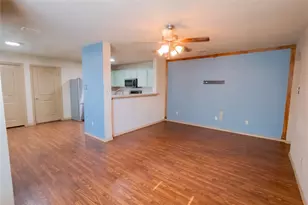 10716 Edgewest Terrace, Fort Worth, TX 76108 - Photo 11