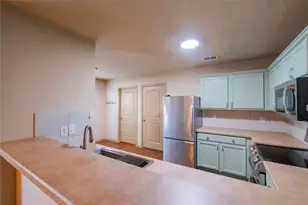 10716 Edgewest Terrace, Fort Worth, TX 76108 - Photo 15