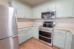 10716 Edgewest Terrace, Fort Worth, TX 76108 - Photo 15