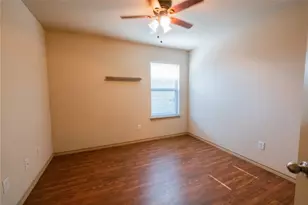 10716 Edgewest Terrace, Fort Worth, TX 76108 - Photo 17