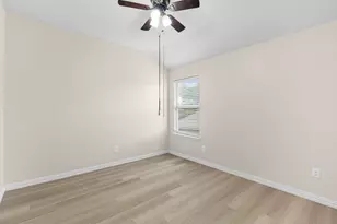 710 Woodcrest Dr, Ennis, TX 75119 - Photo 13