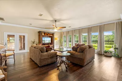 9404 Bellechase Road, Granbury, TX 76049 - Photo 5