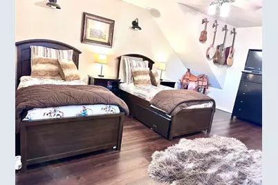 9404 Bellechase Road, Granbury, TX 76049 - Photo 25