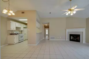 1918 Lee Dr, Denton, TX 76209 - Photo 3