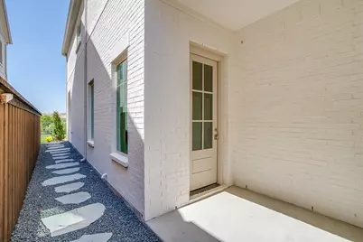 13833 Carnegie Drive, Fort Worth, TX 76008 - Photo 31