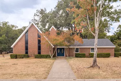 401 N Main Street, Bogata, TX 75417 - Photo 1
