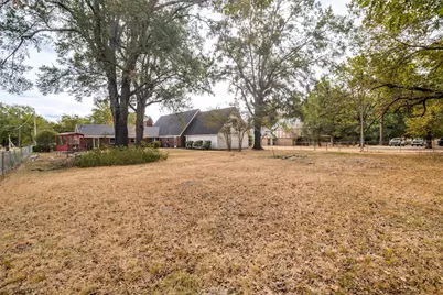 401 N Main Street, Bogata, TX 75417 - Photo 35