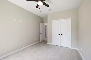 304 Evans St, Cleburne, TX 76031 - Photo 19