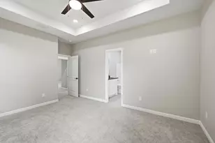 304 Evans St, Cleburne, TX 76031 - Photo 21