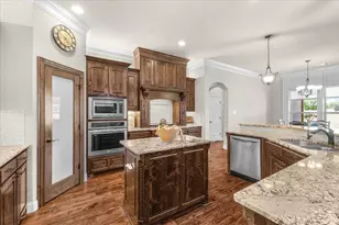 332 Antler Ridge Dr, Azle, TX 76020 - Photo 9