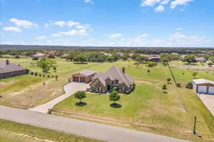 332 Antler Ridge Dr, Azle, TX 76020 - Photo 33