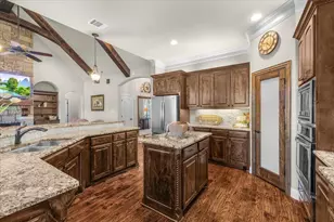 332 Antler Ridge Dr, Azle, TX 76020 - Photo 13
