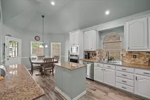 9109 Hogan Dr, Rowlett, TX 75089 - Photo 11