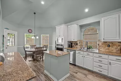 9109 Hogan Drive, Rowlett, TX 75089 - Photo 9